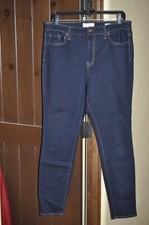 Jessica Simpson Cute Curvy High Rise Skinny Jeans- 32