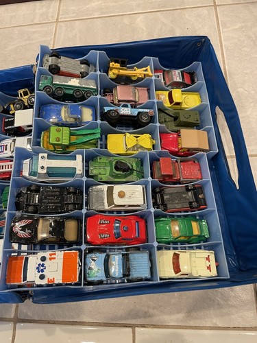2 Cases Of Vintage Matchbox Cars - Picture 7 of 8