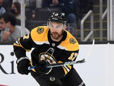 Nick Foligno Boston Bruins 11x14 unsigned photo