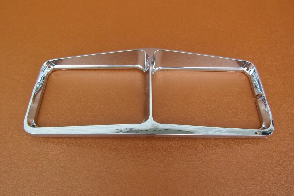 Oldsmobile Toronado 1975-1976 NOS GM RH bisel de faros de pasajero # 417359 Foto 4 de 4