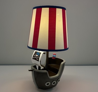 Circo Childs Pirate Adventure Pirate Ship Table Lamp 18 