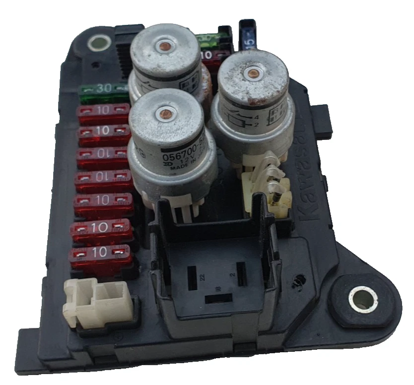 Caja de conexiones de fusibles Kawasaki GPZ750 caja de fusibles panel de relé 1985 GPZ 750 EE. UU. Foto 4 de 4