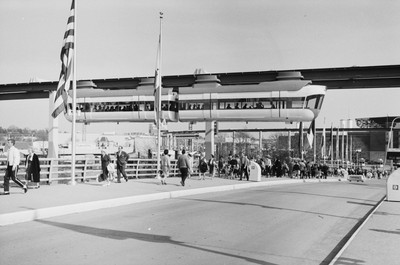 AMF Monorail New York City Flushing Meadows Corona Park Weltausstellung 1964 8 x 10