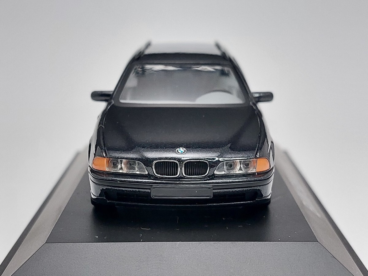 BMW 5er touring E39 ミニカー Schuco ディーラー別注 2025年最新】Yahoo!オークション -bmw e39 ミニカーの中古品