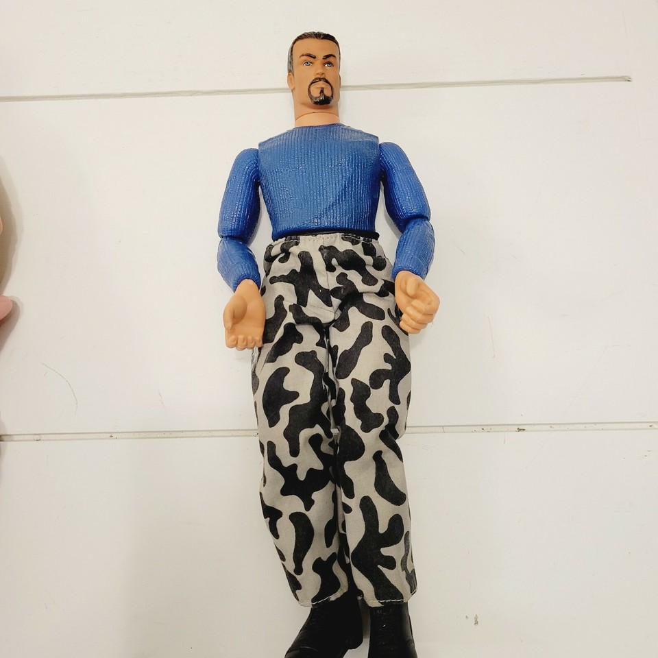 6 Vtg Hasbro G.I. Joe Action Figures Camo boots Brown hair Clothes READ