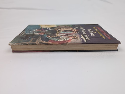 Alfred Hitchcock & Three Investigators #5 Mystery of Vanishing Treasure —1st HC - Picture 3 of 7