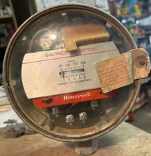 Honeywell - Gas Pressure Switch - #C437 *NEW*