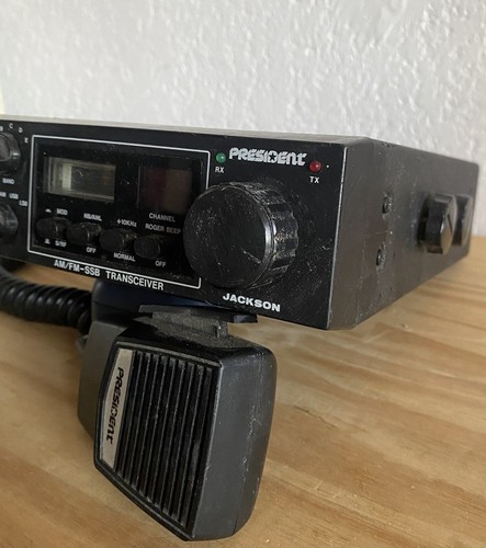 VINTAGE RADIO/CB PROPRE; « PRÉSIDENT JACKSON ».TOUJOURS BIEN CONSERVÉ À L’ABRI! - Zdjęcie 2 z 6