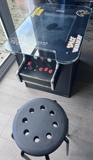 Space Invader Cocktail Table Machine