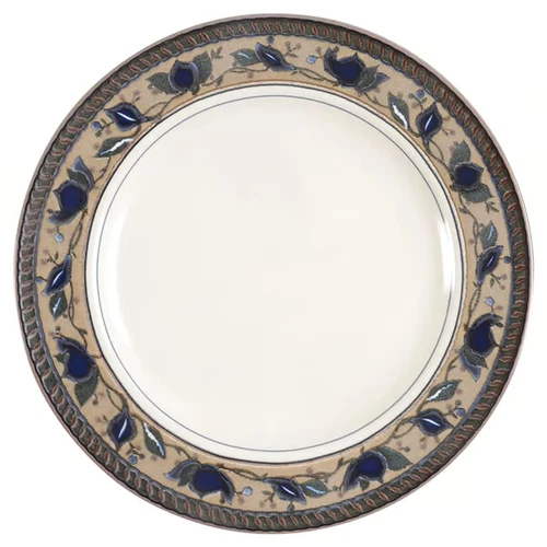 Mikasa Intaglio CAC01 Arabella 8-3/8" Stoneware Salad Plates ~ NWOB