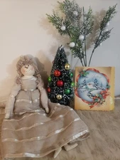 Folk Art Christmas Snowman Doll 13" Resin Primitive Farmhouse GLITTERED