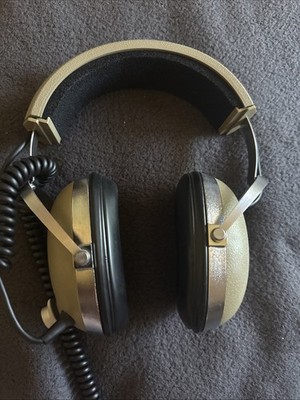Koss PRO4AA Vintage Headband Headphones, Beige, Working