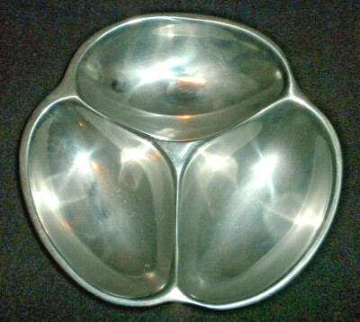 Nambé - 589 - Three Section Bowl - Vintage Mid Century Serving Ware 