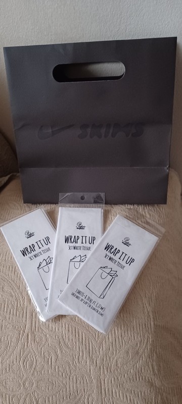 Nike SKIMS Shopping Bag Kim Kardashian Medium Size 10x10x5 w/3 tissue packages