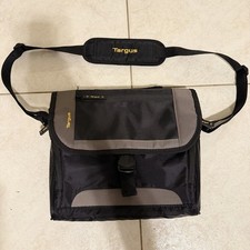 Targus CityGear Mini Messenger iPad Tablet Borsa Custodia Morbida 12”x 9” TSM148-50