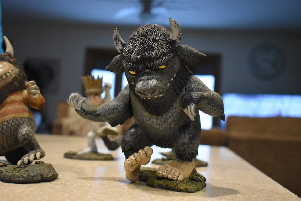 McFarlane Where The Wild Things Are Figure 2000 Lot Of 4 - Image 2 of 3
