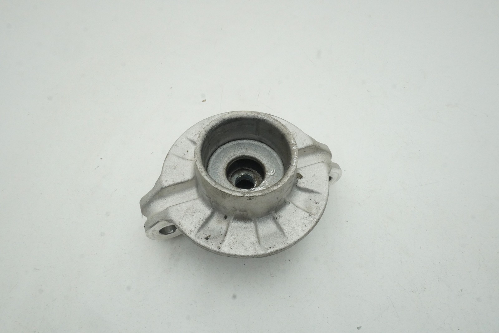 Rear Shock Absorber Strut Retainer End Cap 340250 Ferrari 296 GTB GTS F171 2024