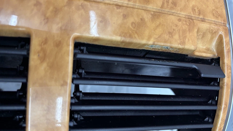 2007-2009 Chrysler Aspen Heat Climate Temperature Control Radio Bezel N0402 DG - Image 2 of 4