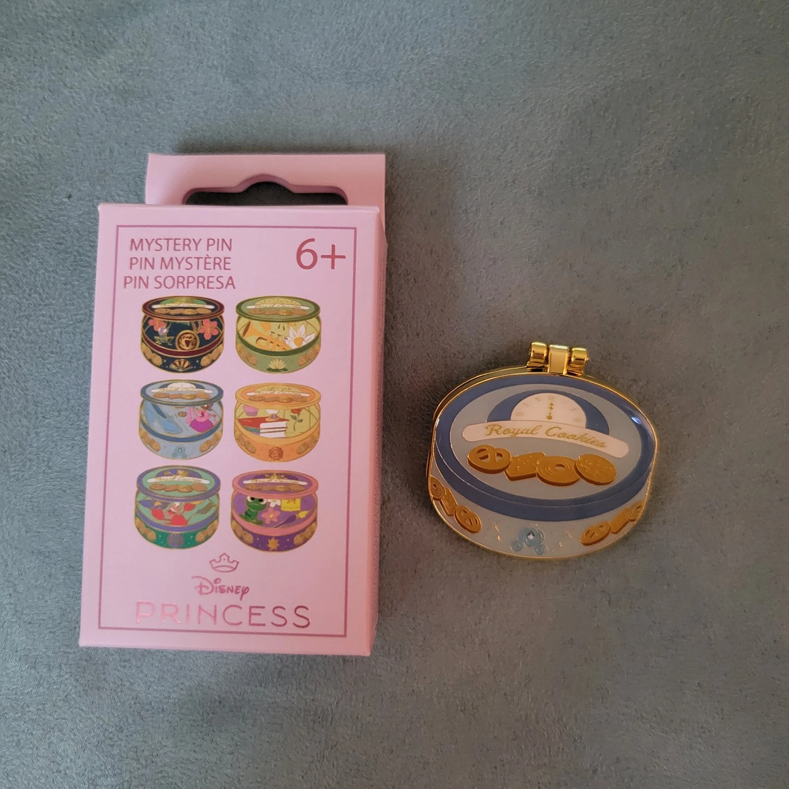 Disney Princess Royal Cookie Tin Cinderella Boxlunch Exclusive Pin Hinged