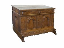 Truhe Flachdeckeltruhe Renaissance 17. Jahrhundert Eiche (10352)