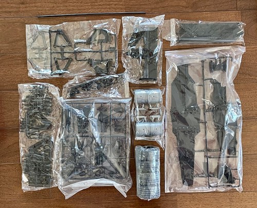 TAMIYA 58288 1/10 R/C High Performance Racing Car FERRARI F2001 (F201 Chassis) - Picture 3 of 12