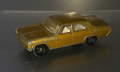 Matchbox Series Lesney Modell: Opel Diplomat No. 36 gold metallic  1970