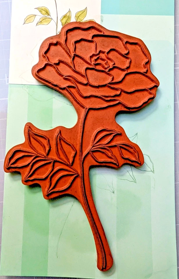 Estampilla de goma negra de centavo rosa atemporal Foto 2 de 3