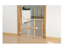 Parents Choice Baby Wooden Safety Doorway Gate for Aged 6 to 24 Months