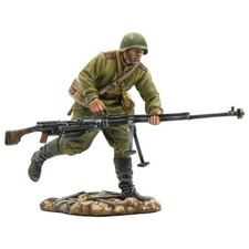 KUR017 Russian Running with PTRS-41 AT Rifle by First Legion