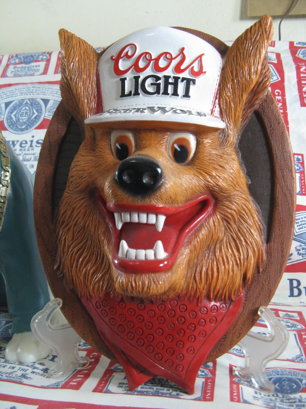 NEW VTG 1987 COORS LIGHT BEER WOLF 3D FACE IN MOTION HANGING BAR PUB