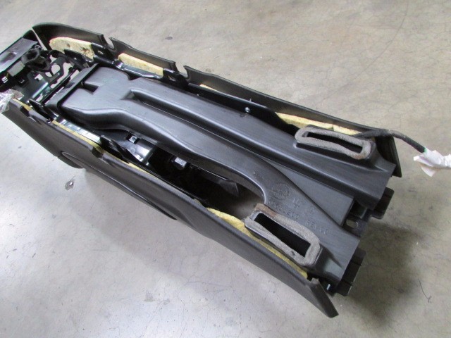 Maserati Quattroporte, Front Center Console, Black, Used, P/N 981342000