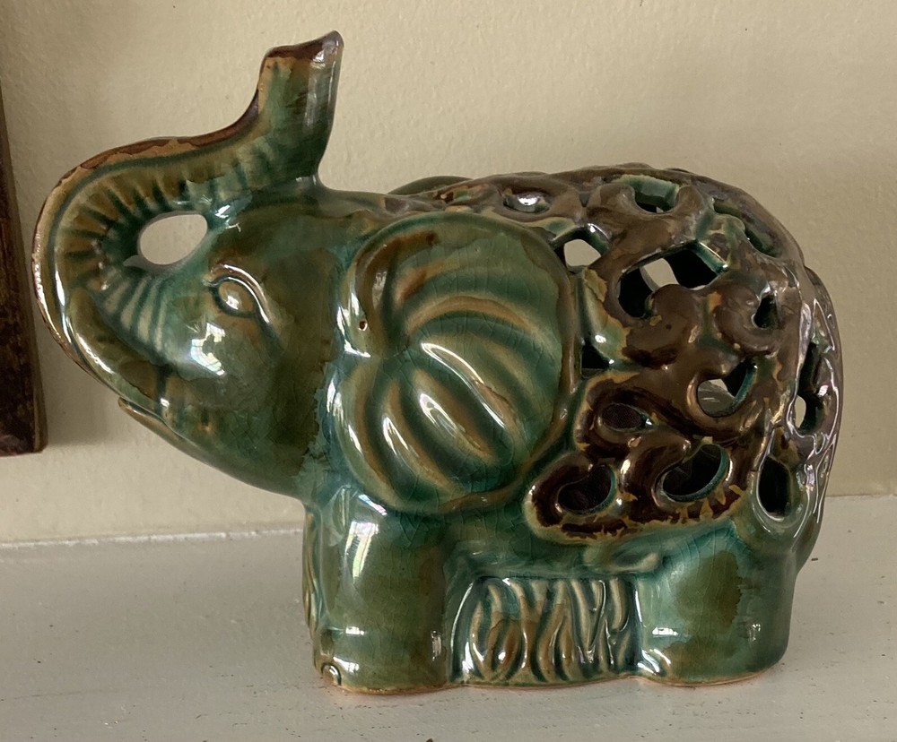Green Ceramic Elephant Potpourri T-light Incense Burner. Trunk Up-Good Luck. 6”