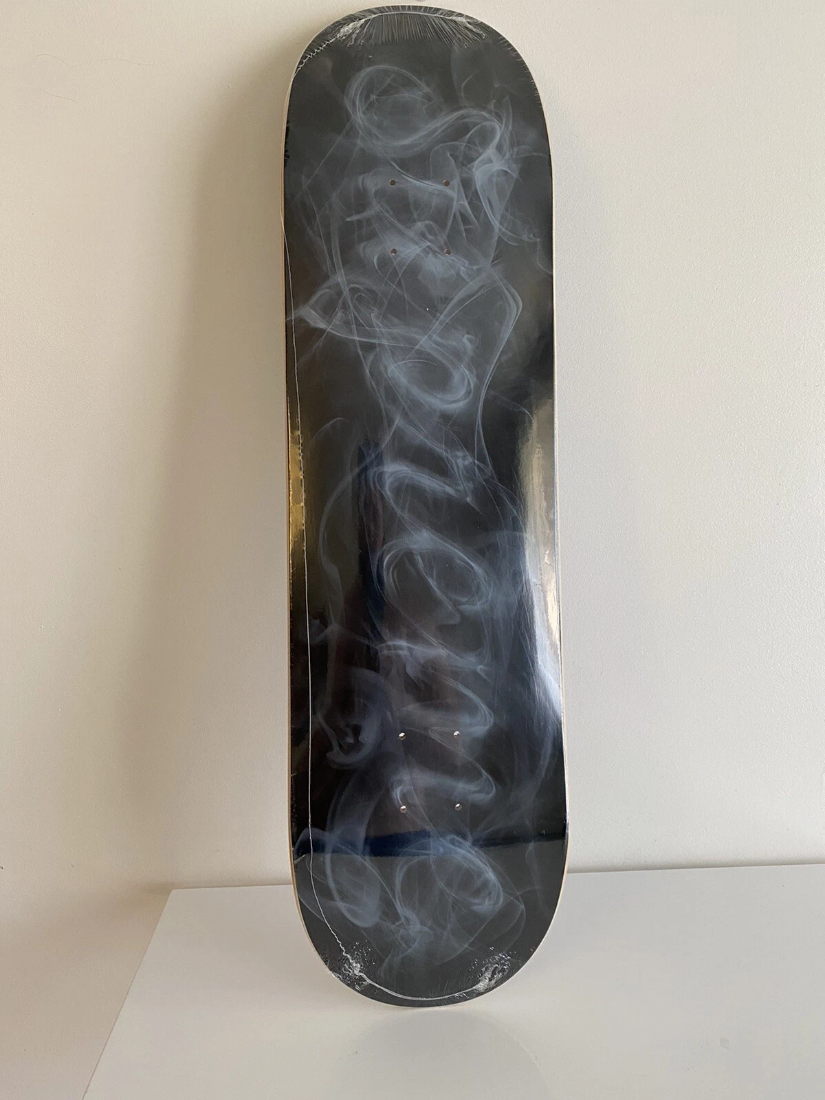 Deck Supreme Smoke Skateboard   Black   8.375