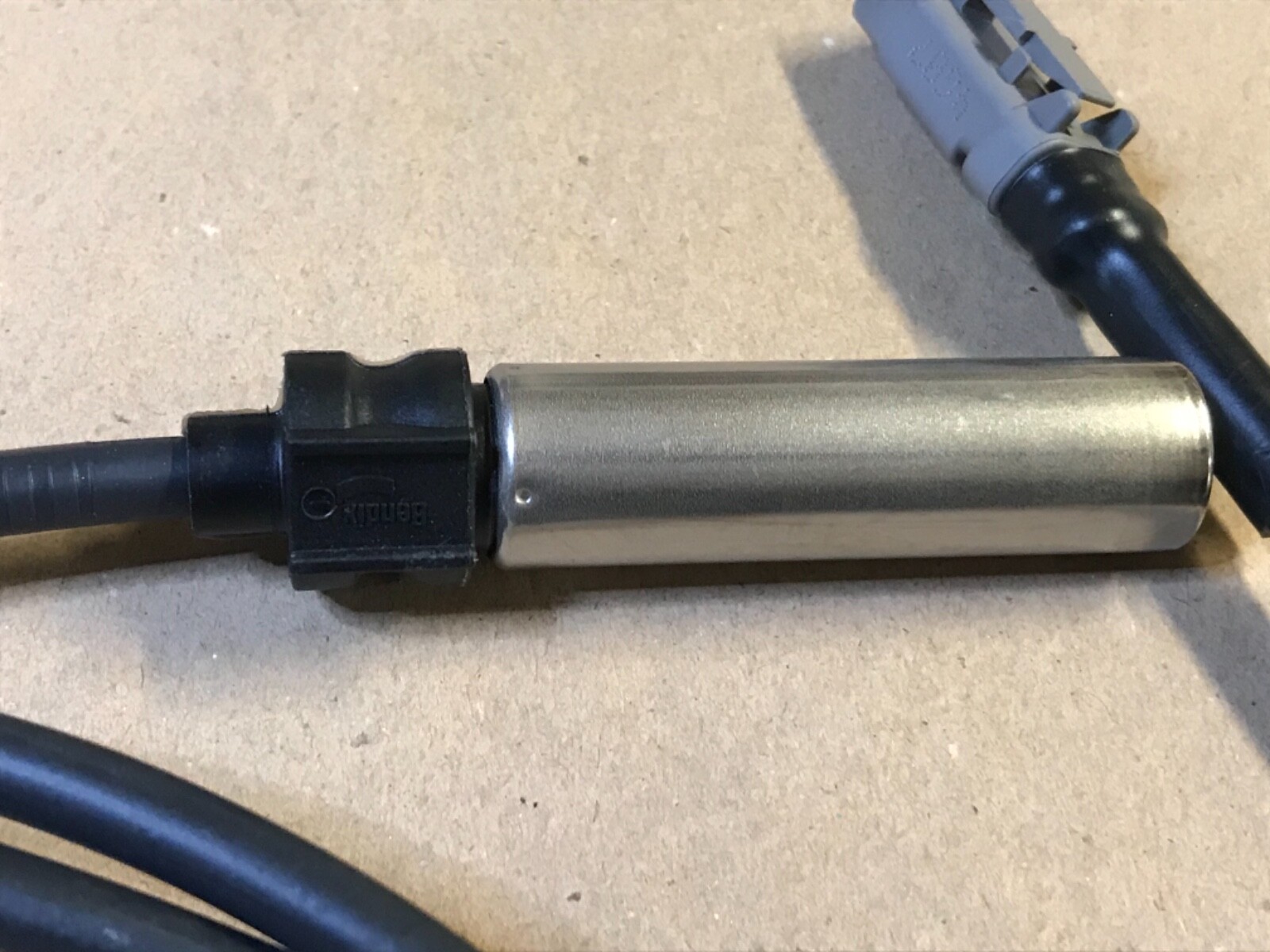 Bendix 801563 Wheel Speed Sensor Ws-24 for sale online | eBay