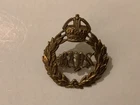 BRITISH MILITARY NCO’S BRASS CAP BADGE ROYAL NAVAL SCHOOL OF MUSIC VGC WITH LUGS