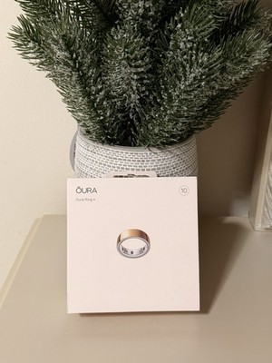 Oura Ring 4 Gold - Size 10