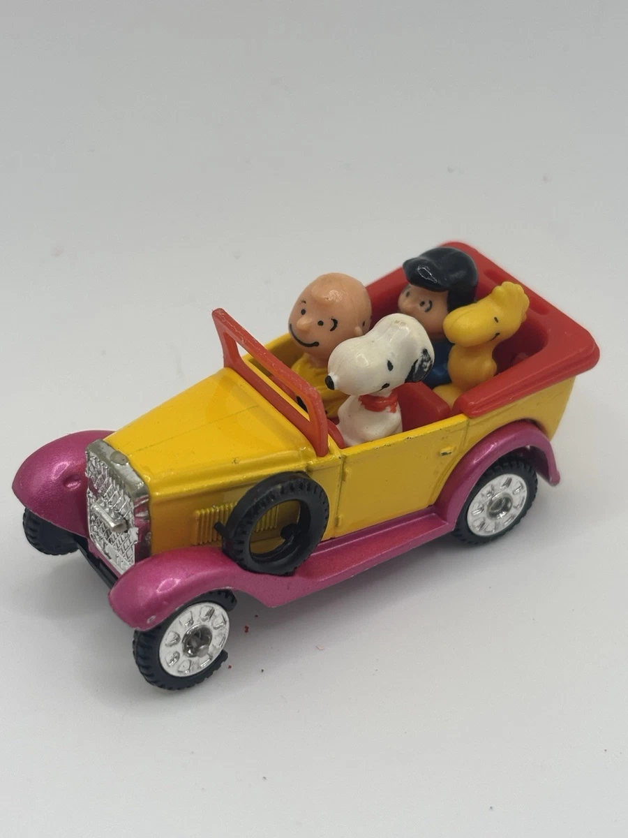 Snoopy Diecast Car In Vintage Manufacture Diecast Cars, Trucks