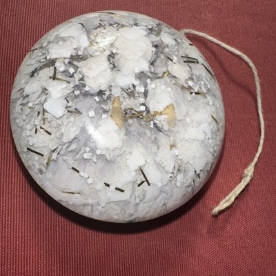 Vintage Duncan Mardi Gras Yoyo Black White Gold Flecks