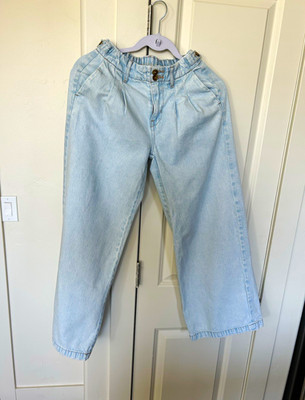 American Eagle Women s Light Wash High Rise Wide-Leg Jeans Elastic Waist M