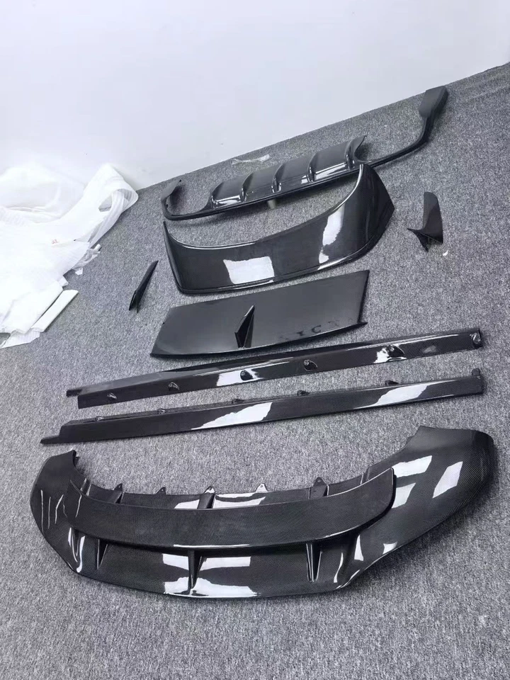 W12 Carbon Fiber Body Kit Lip Side Skirt Diffuser Spolier for Bentley Bentayga - Image 2 of 4