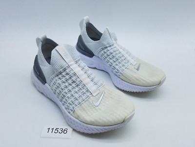 Nike React Phantom Run Flyknit 2 Women's Size 7 Running Shoes White Silver