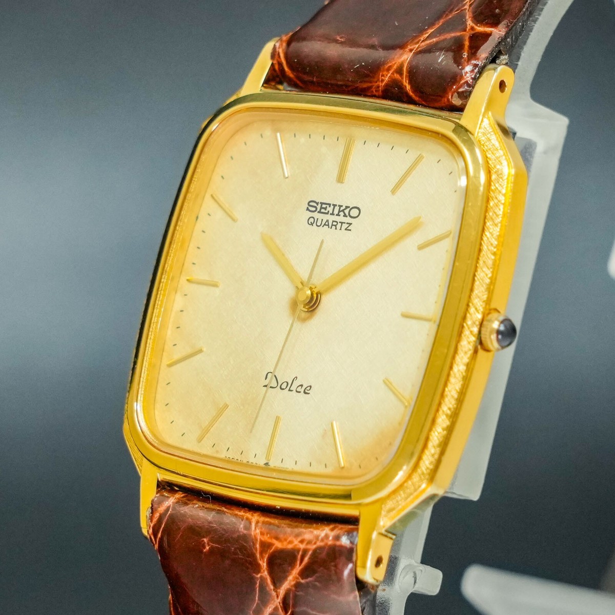 Vintage 1991 [N-MINT] SEIKO DOLCE 9531-5000 Gold Square Tank Shape