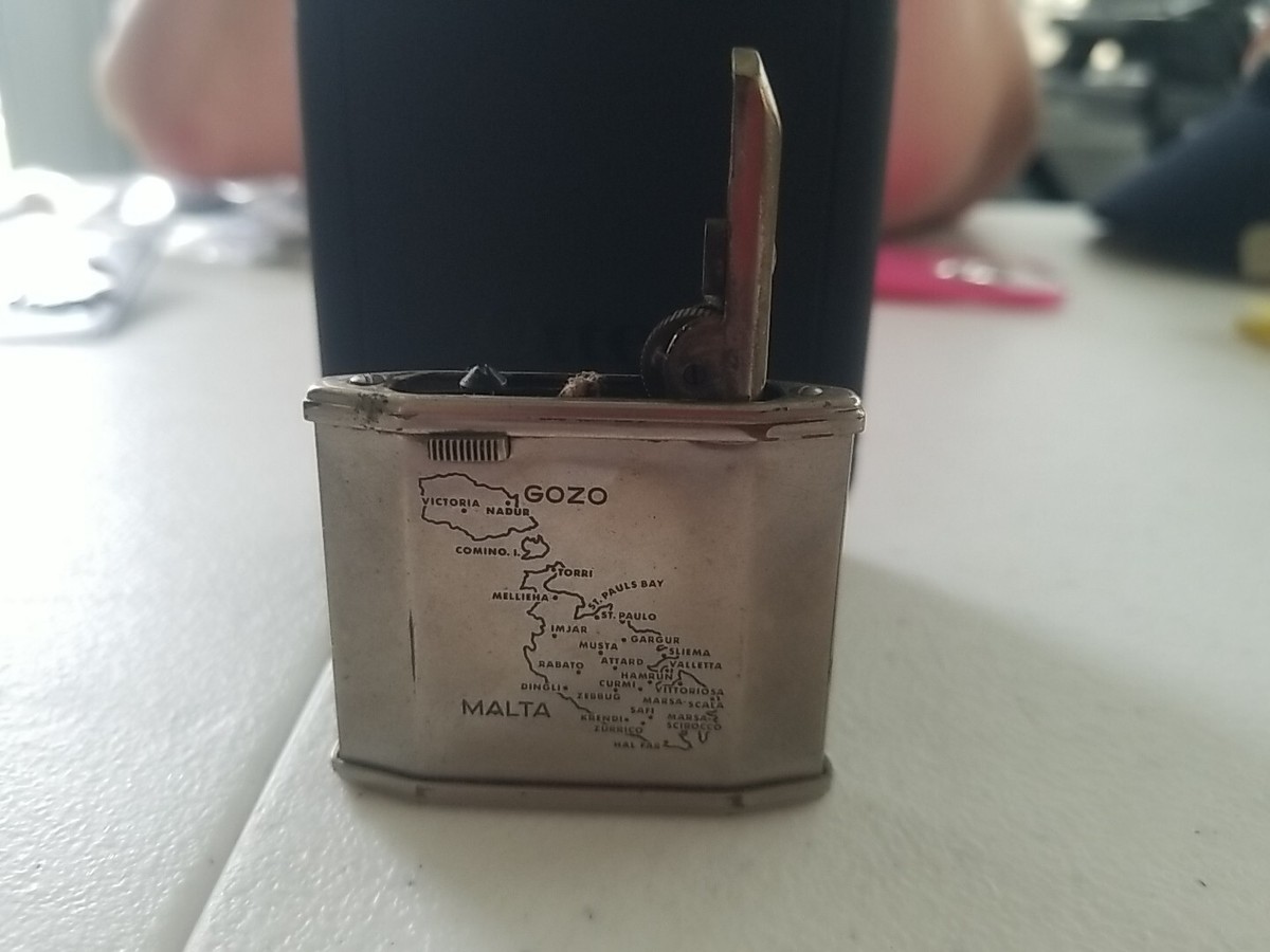 Vintage 1930s Garantie Zunder No. 60 Oil Lighter Gozo Malta Push