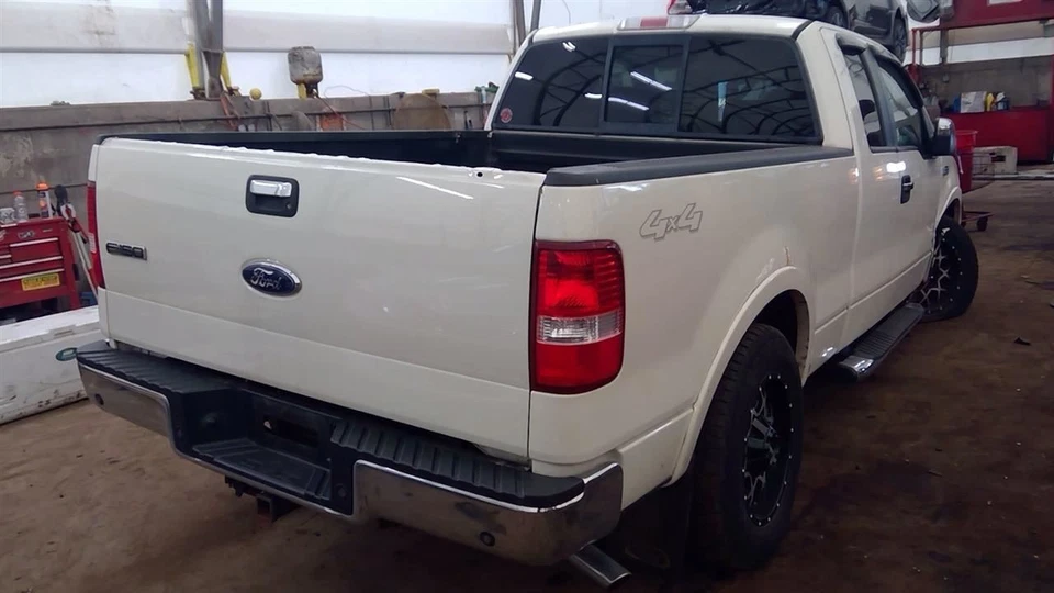 Конденсатор переменного тока подходит для пикапа 04–08 FORD F150 6702954 - Изображение 4 из 4