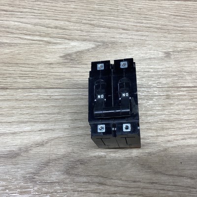HEINEMANN AM2-B1B3-A 65VDC AM2-Z142-2 94268303 CIRCUIT BREAKER #806F139*CO