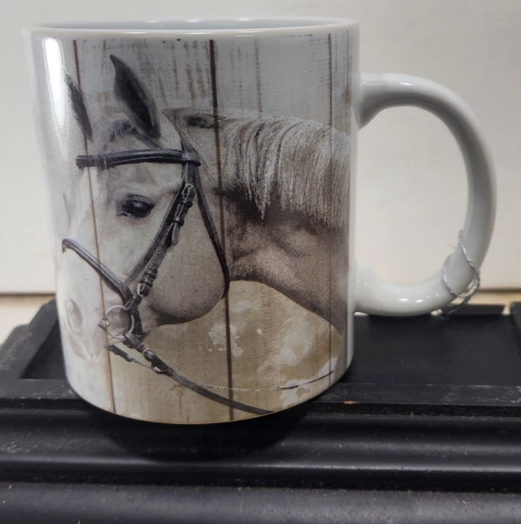 Taza de café blanca Gift Craft White Horse, grande 15 oz. Café, cacao caliente, té. Foto 3 de 4