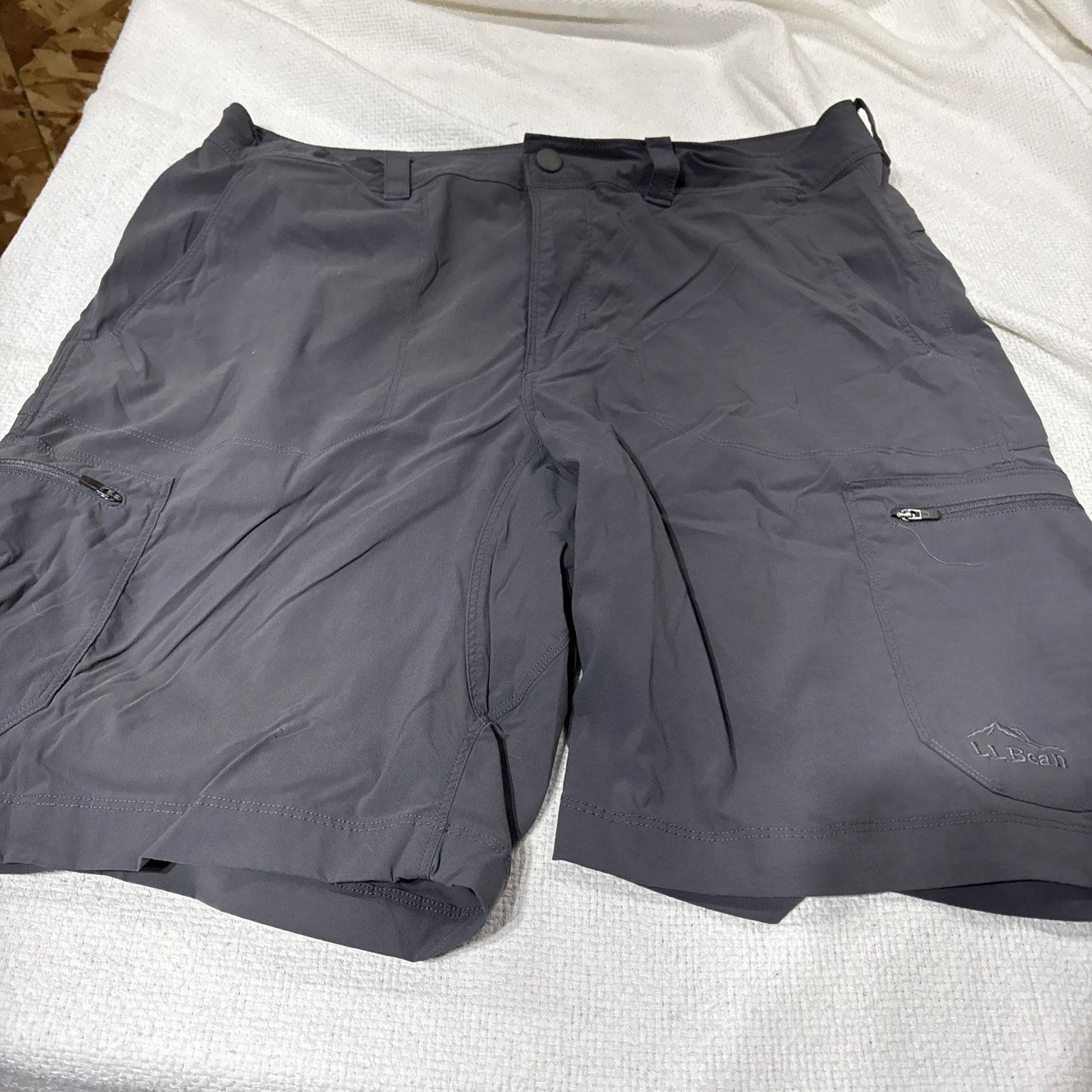 LL Bean Men's Water-Resistant Cresta Hiking Gray Shorts , Standard Fit 35