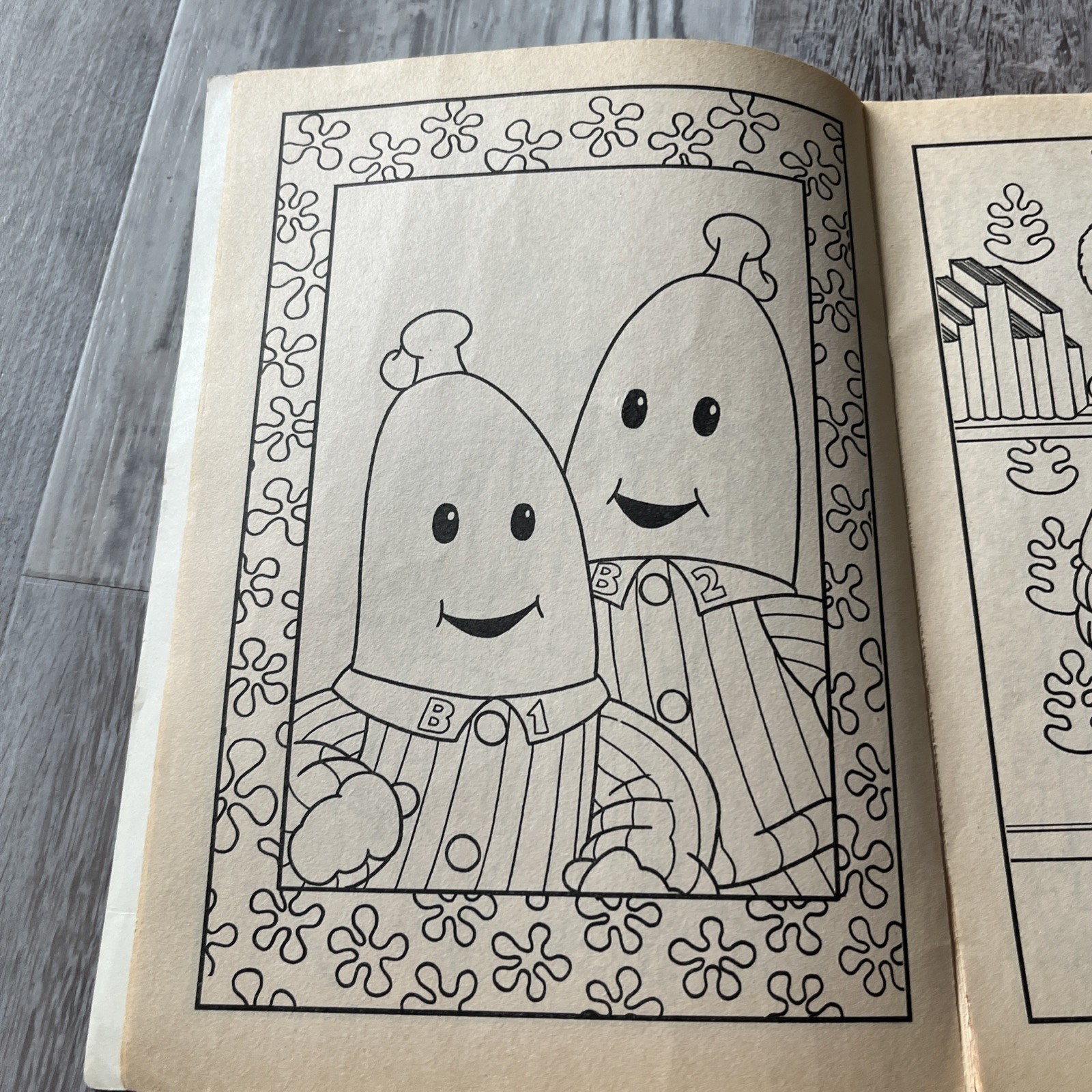 BANANAS IN PAJAMAS Pyjamas Super Coloring Book #8438 1996 Golden Books VTG RARE