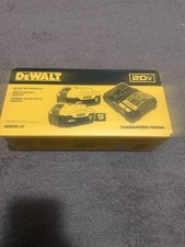 DeWalt DCB205-2C 20V MAX XR Premium Lithium-Ion 5Ah Starter Kit