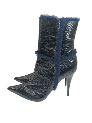 Casadei Women s Ankle Boots Leather Pointed Toe Heeled with Fur Trim Size 37.5